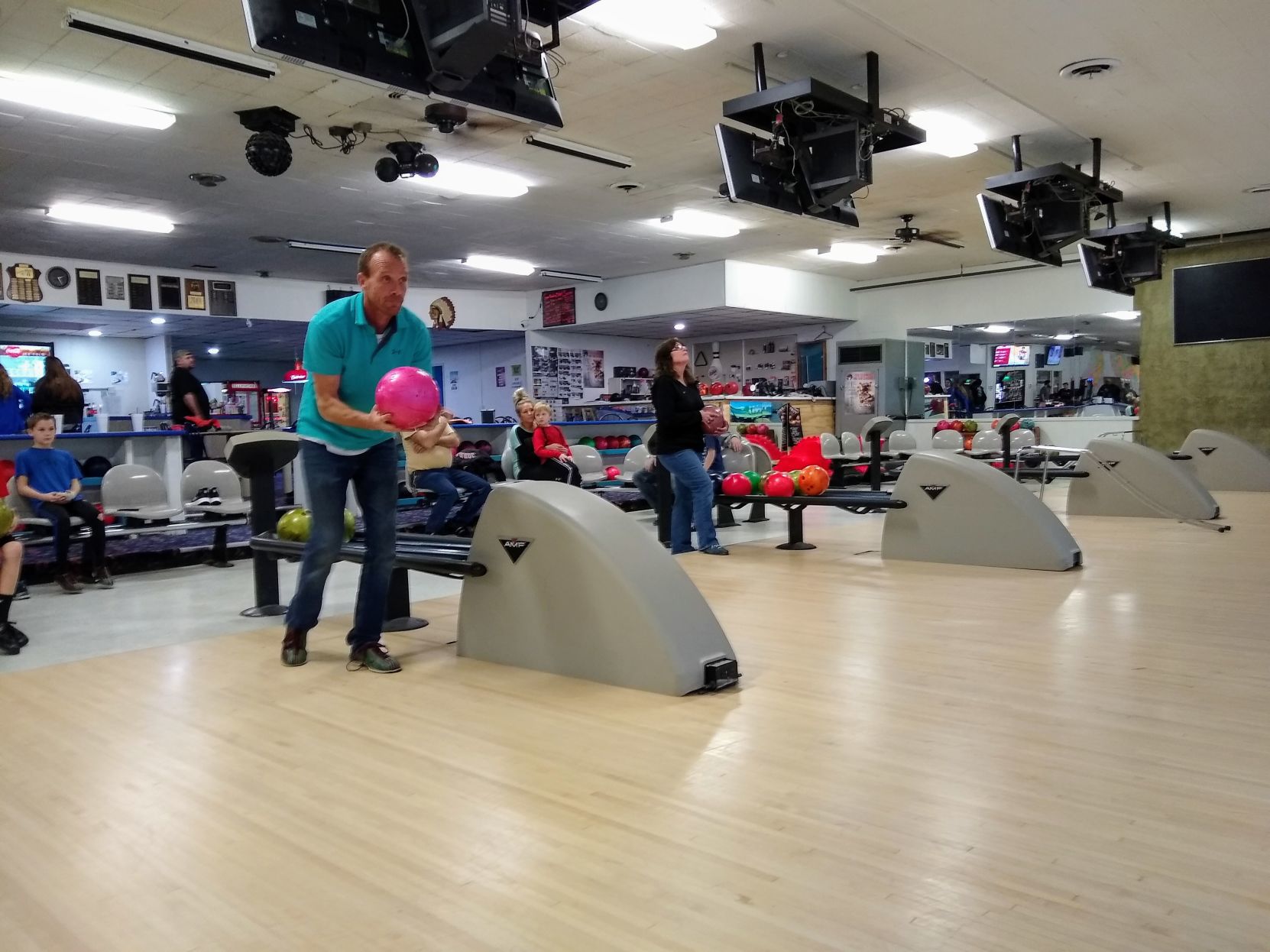 INDOOR AND OUTDOOR RECREATION